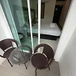 Cozy Residence Patong